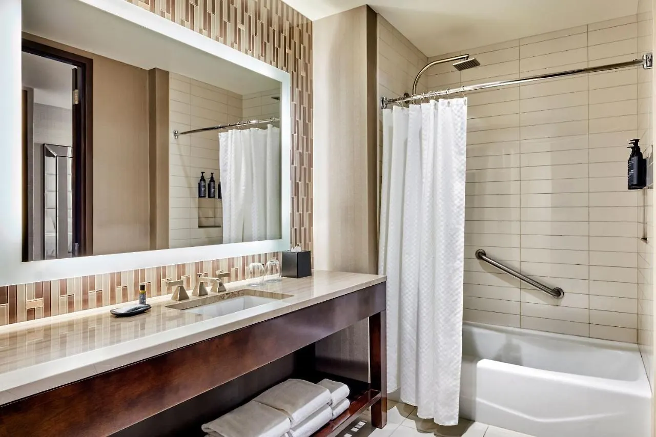The Westin Phoenix Downtown Hotell